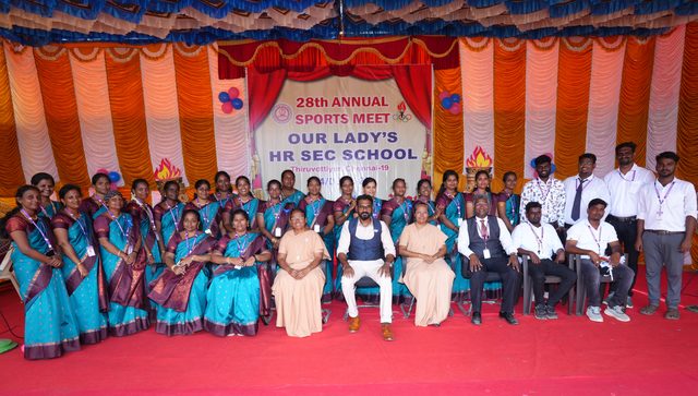 A team photograph at the sports meet